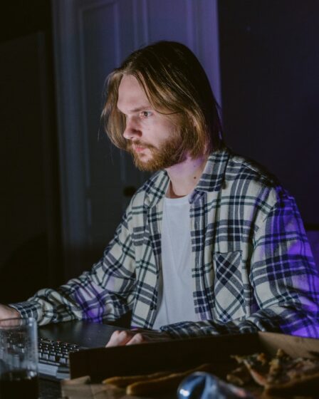 Jak zorganizować przestrzeń dla gamingowca?